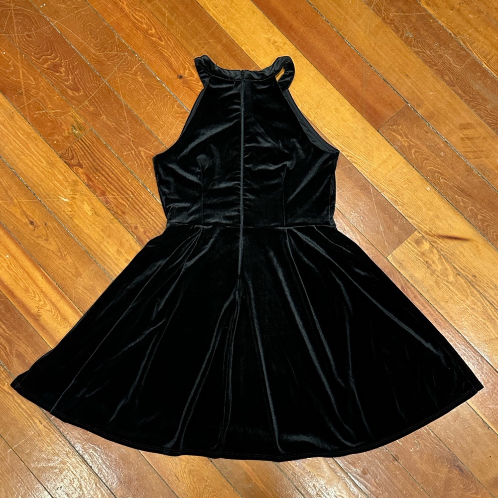 Black Velvet Halter fit and flare twirl skirt Dress by Copper Key with stretch - Picture 3 of 9